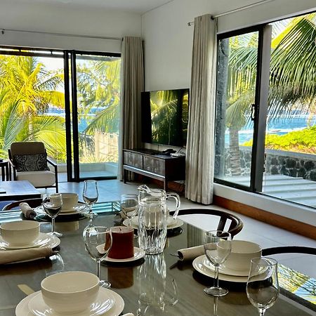 Luxury Apartment On The Beach Belle Mare Bagian luar foto