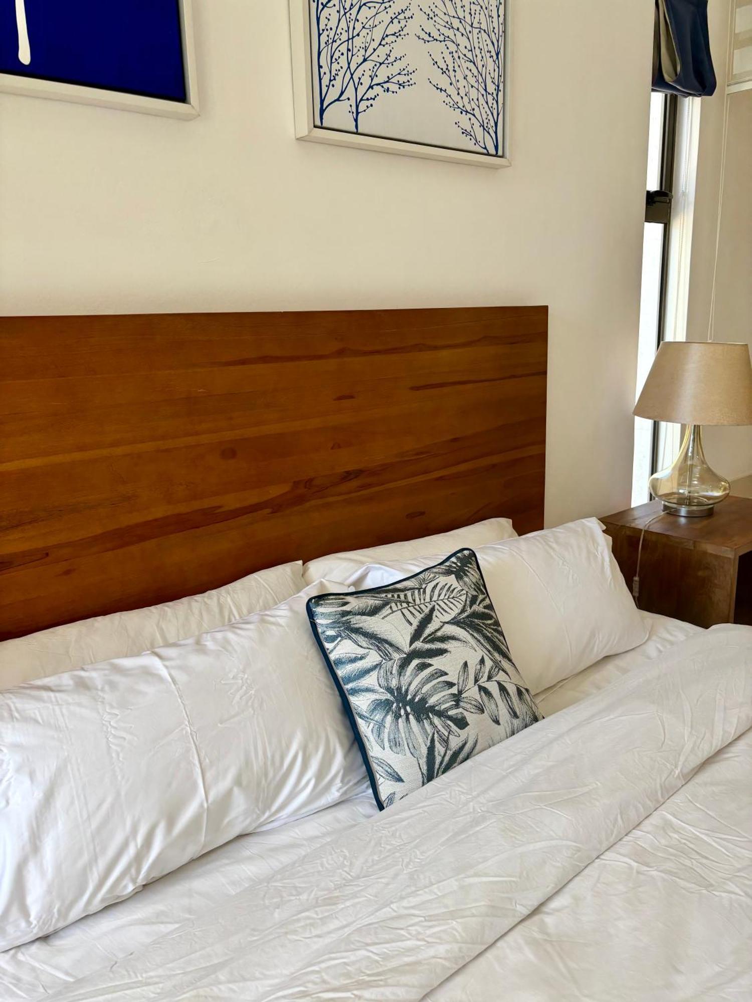 Luxury Apartment On The Beach Belle Mare Bagian luar foto
