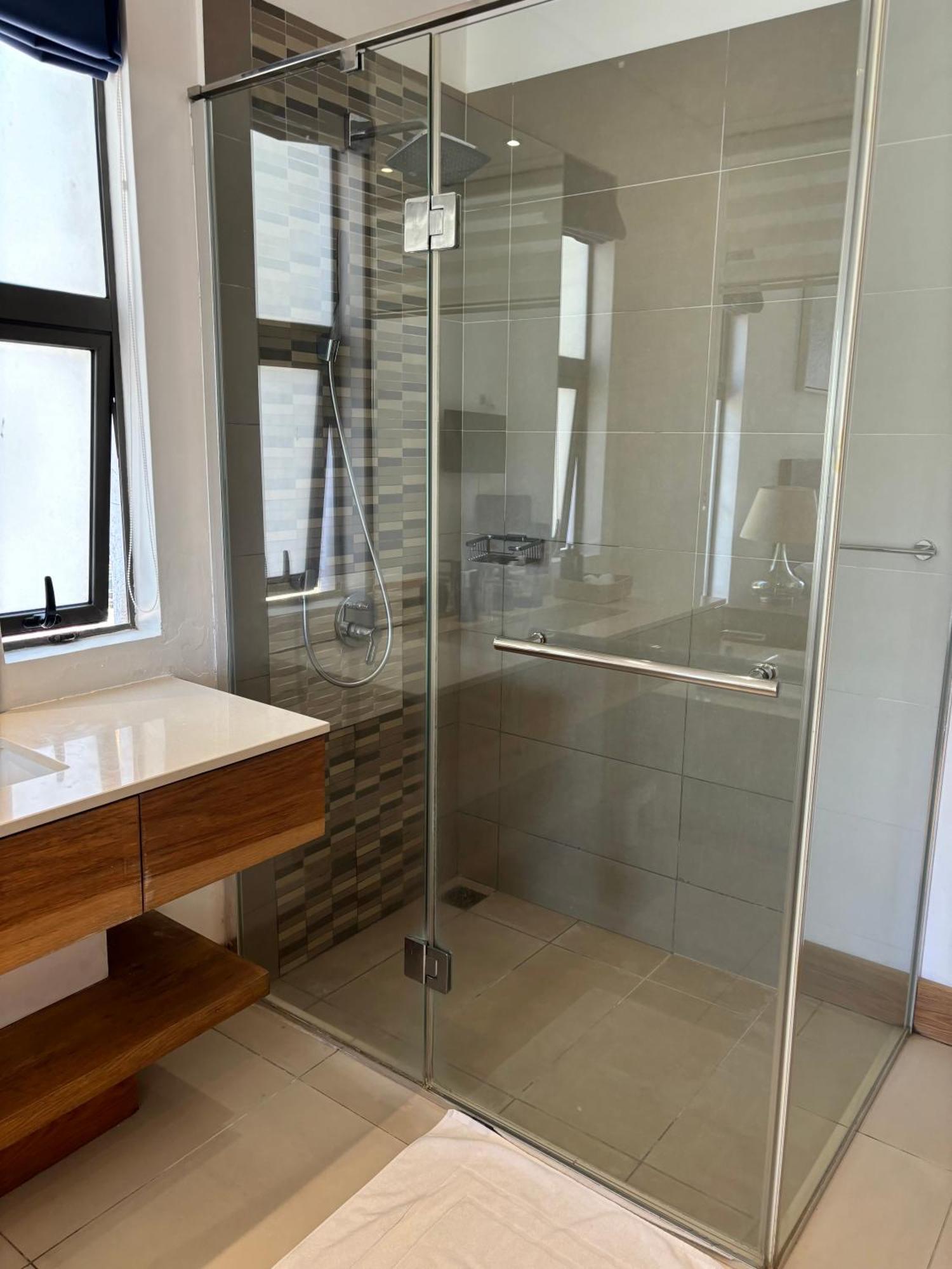 Luxury Apartment On The Beach Belle Mare Bagian luar foto