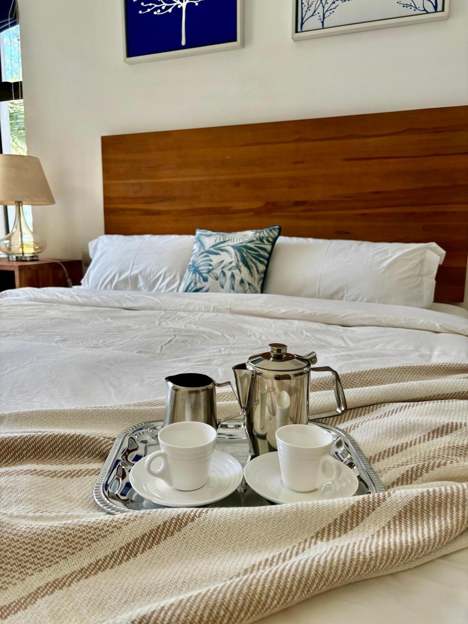 Luxury Apartment On The Beach Belle Mare Bagian luar foto