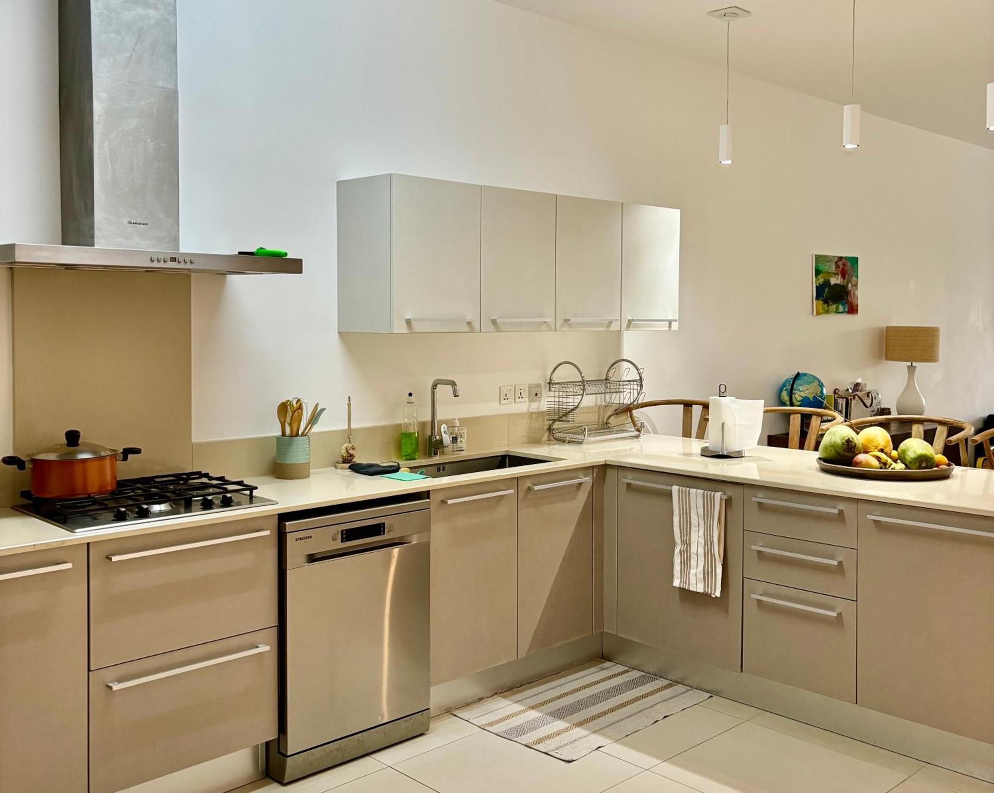 Luxury Apartment On The Beach Belle Mare Bagian luar foto