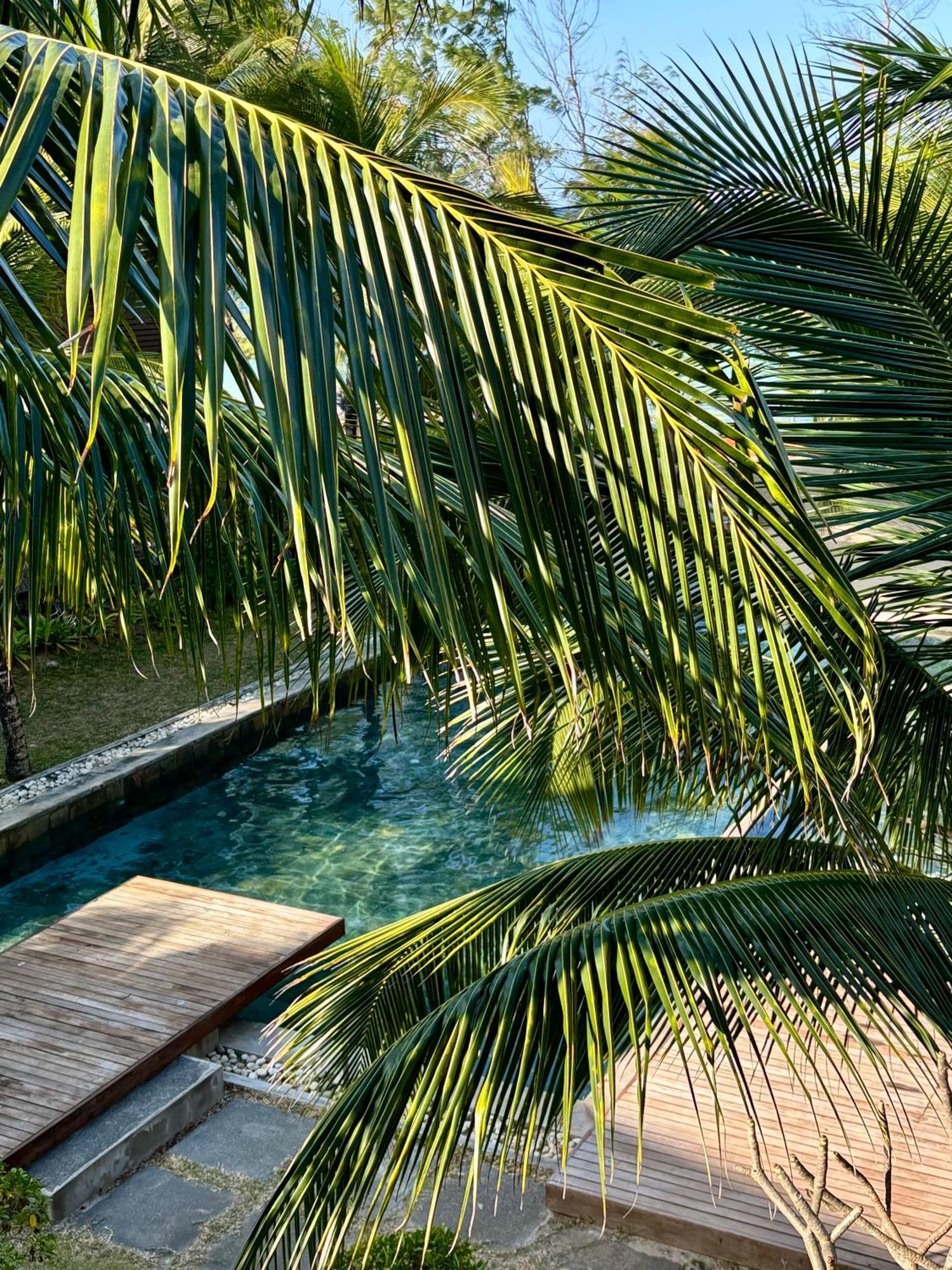Luxury Apartment On The Beach Belle Mare Bagian luar foto